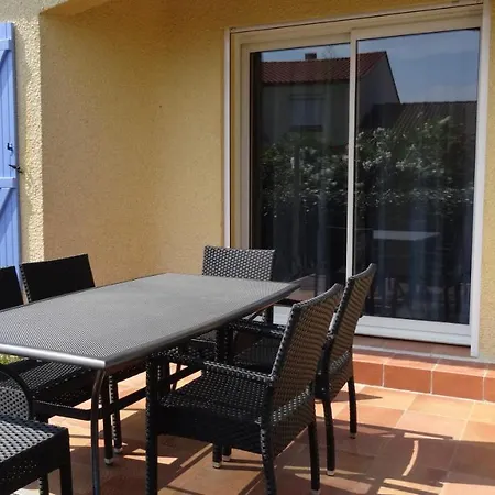 8 De Oranje Tulp Villa *