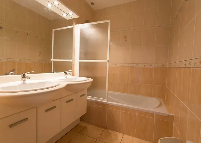 8 De Oranje Tulp Villa